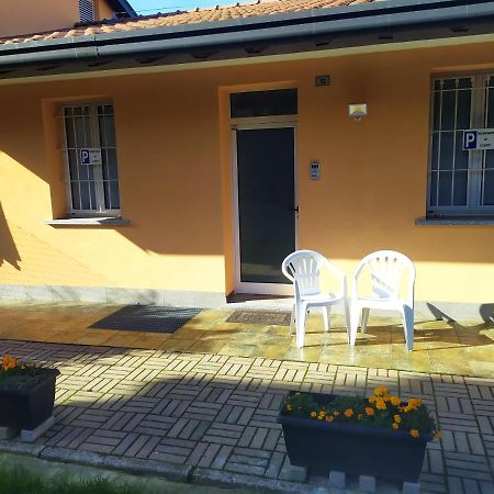 La Quiete Hotel Senna Comasco Екстериор снимка