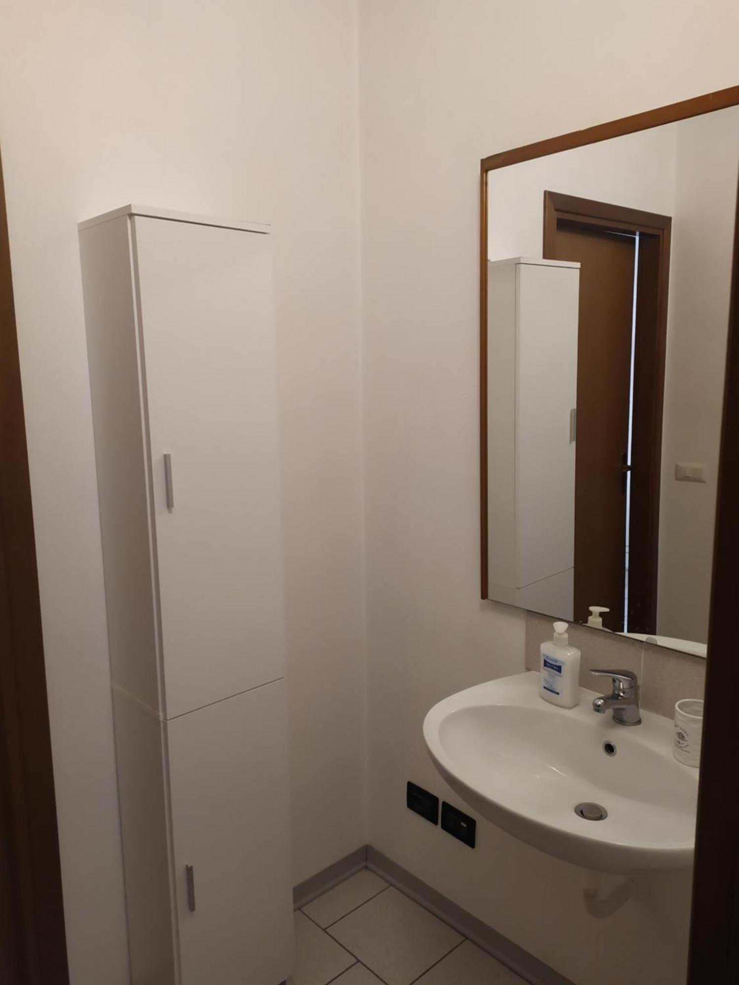 La Quiete Hotel Senna Comasco Стая снимка